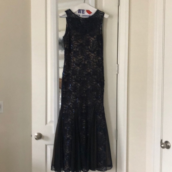 Navy blue evening gown - Picture 2 of 2